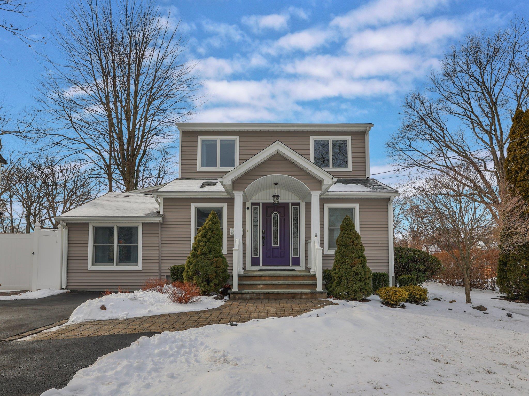 33 Grandview Avenue, Nanuet, New York image 1