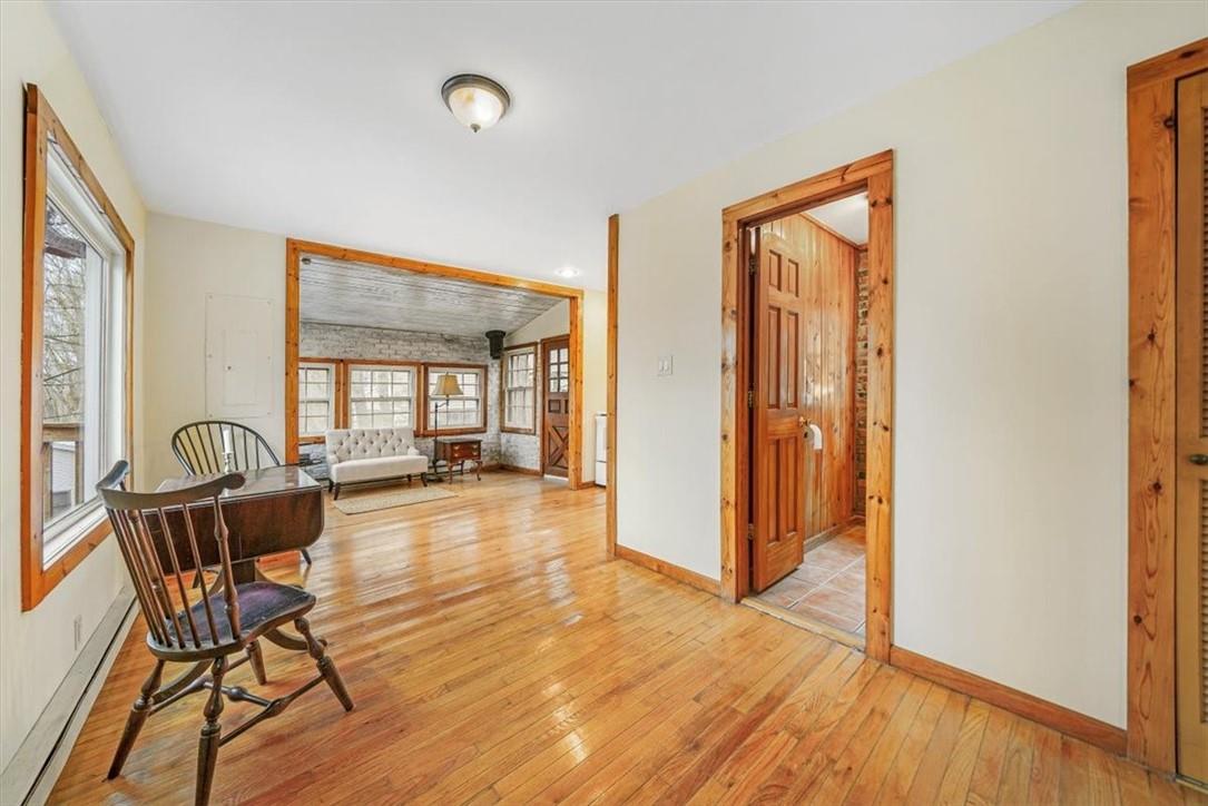 19 - 20 Lake Claire Drive