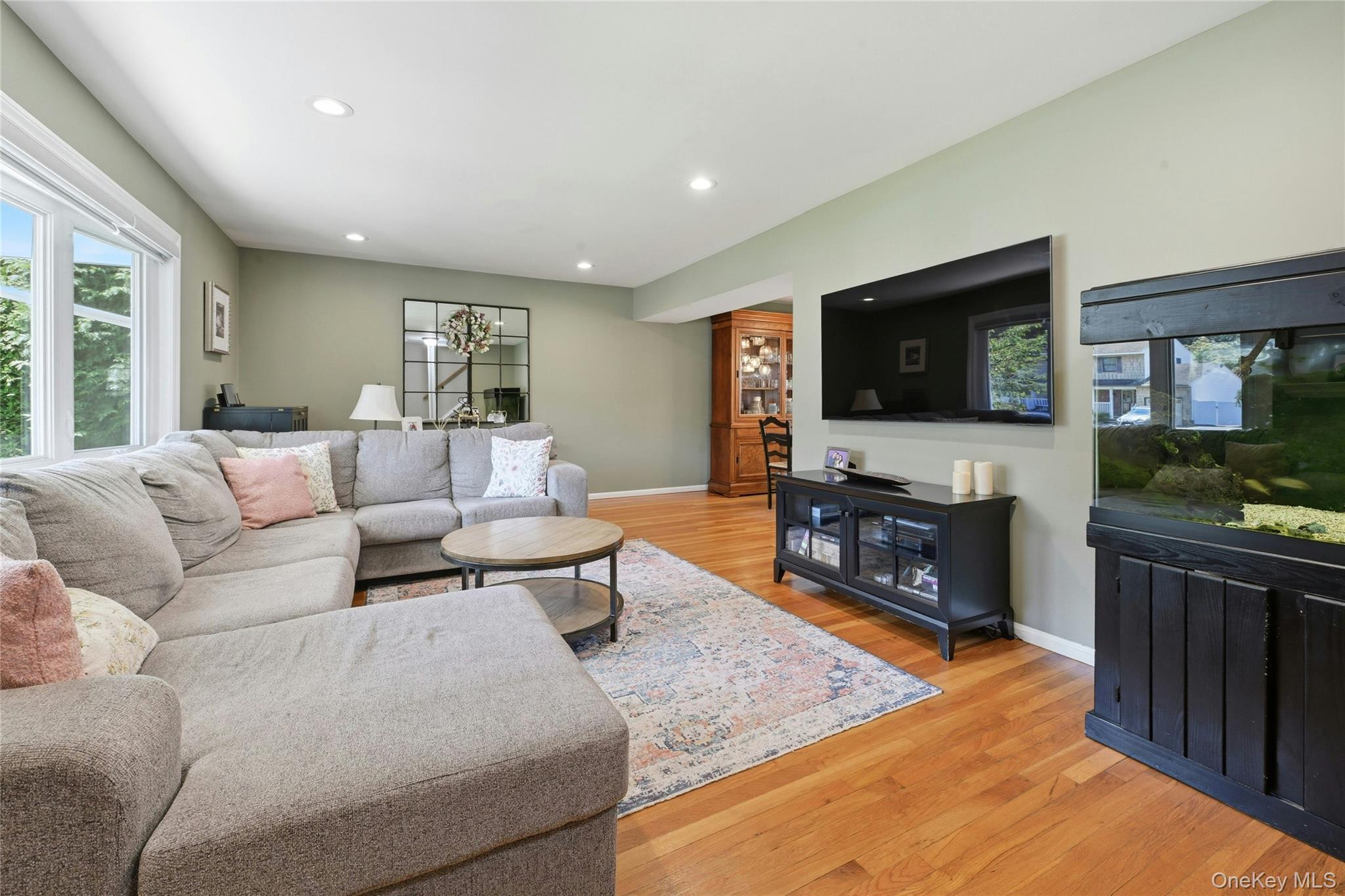 53 Rensselaer Drive