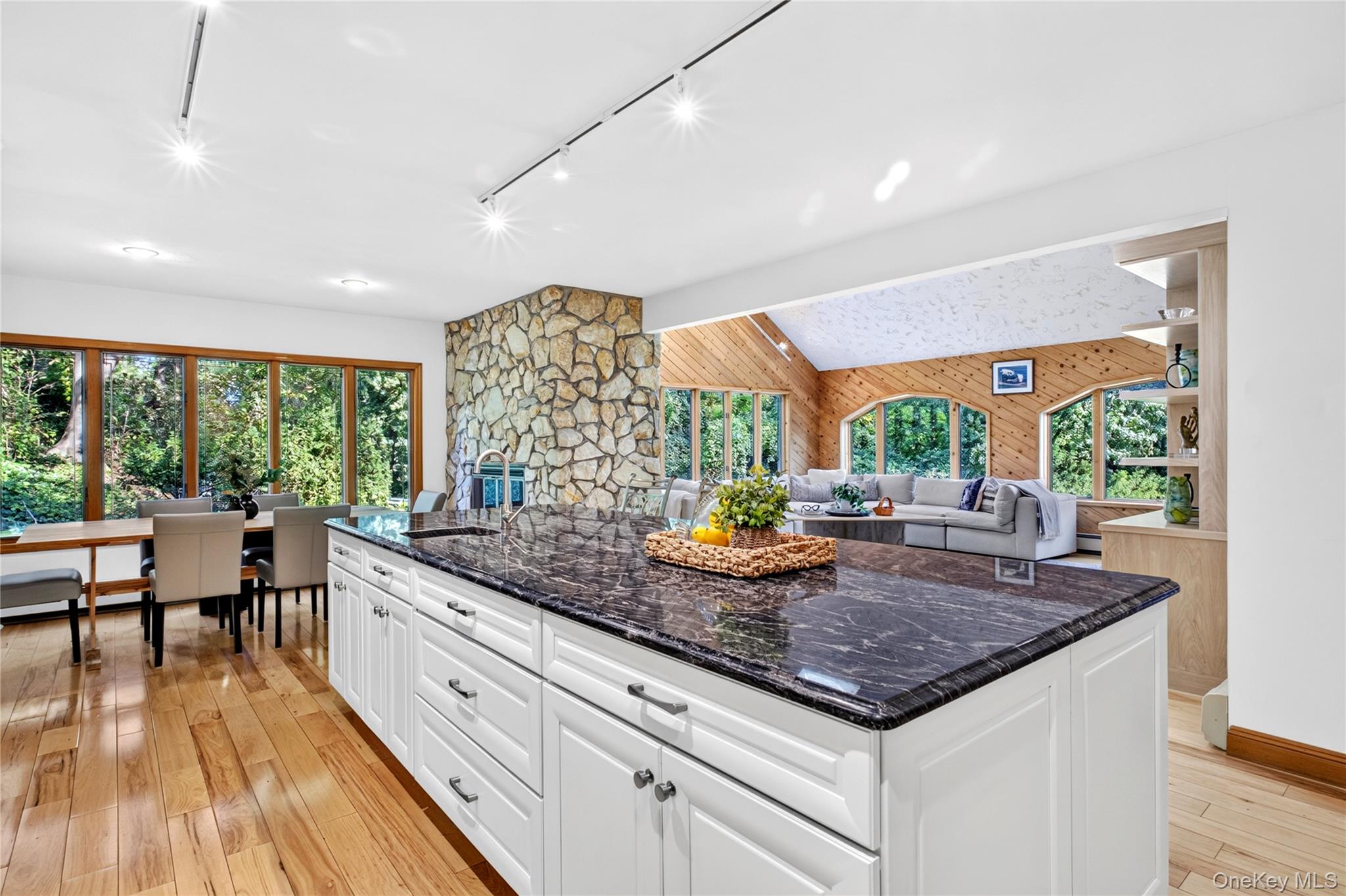 4 Parkwood Drive
