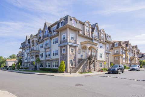 Condo For Sale - 7 Elm Street #112<br/> Spring Valley, NY 10977