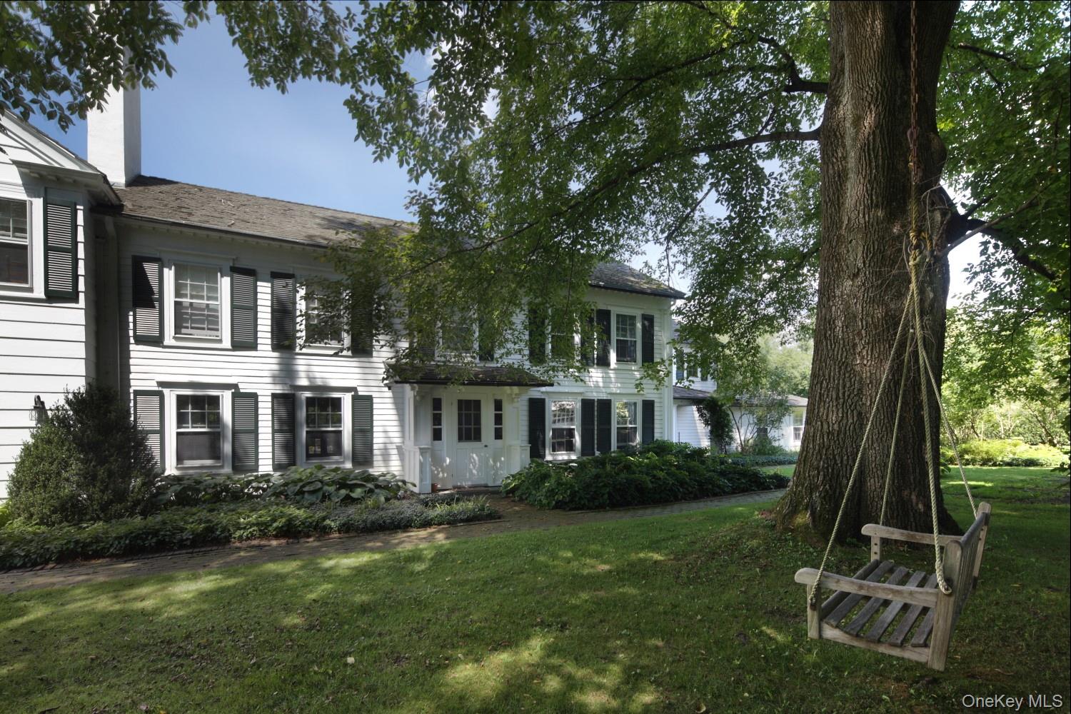 30 Dewey Lane