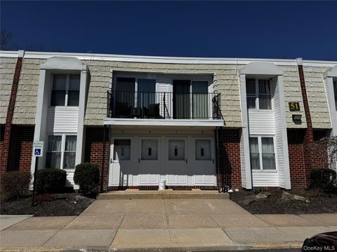 Homes For Sale - 51 Rocky Point Yaphank Rd Road #8<br/> Rocky Point, NY 11778