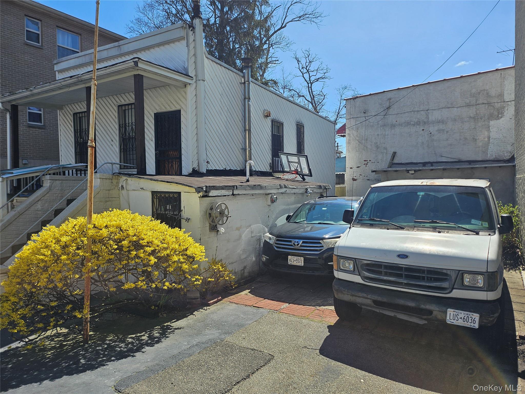 956 Hegeman Avenue