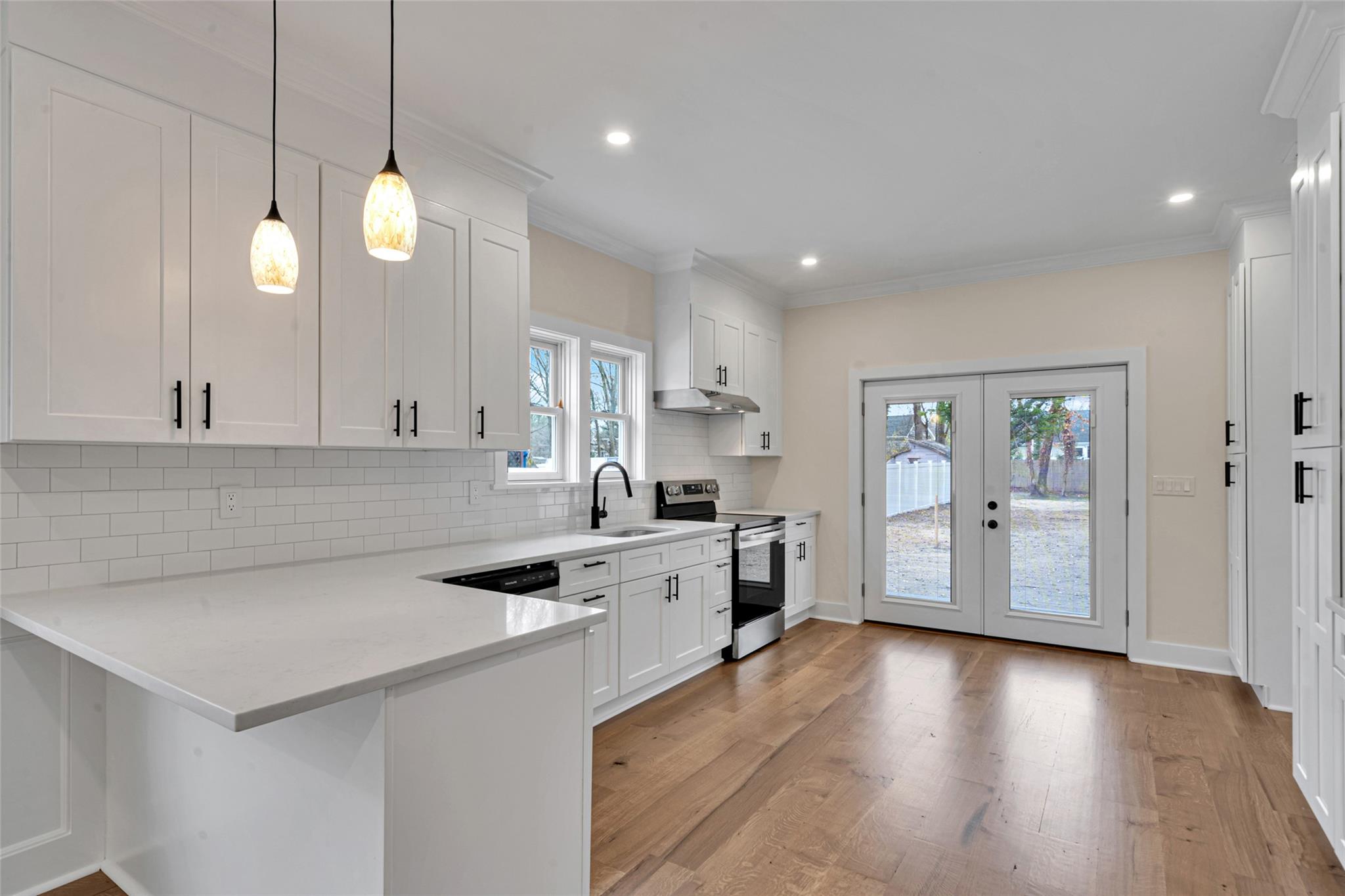 77 Oak Ave Shirley, Ny 119, Shirley, New York image 8