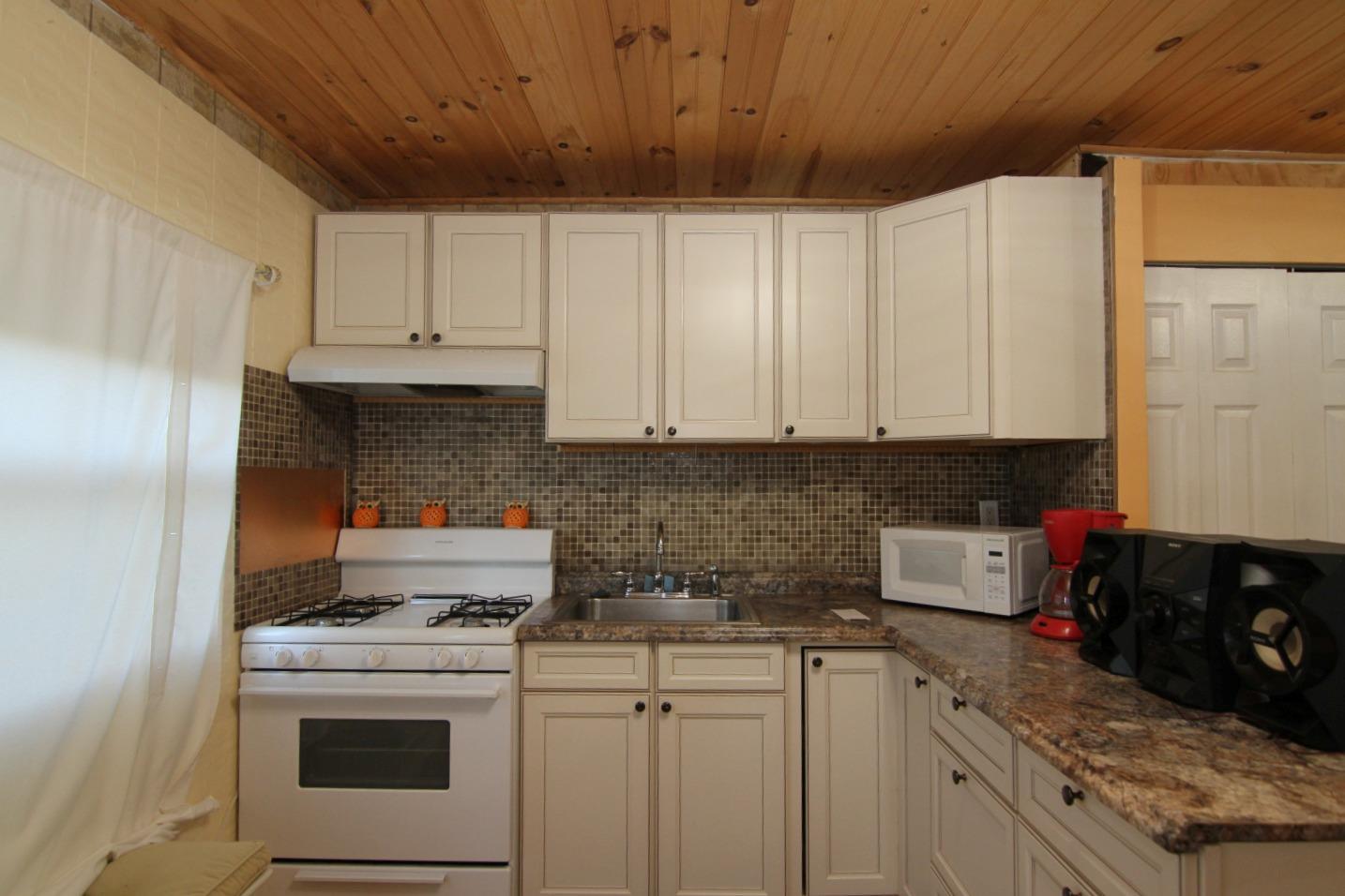 191 Sylvan Lake Road #16, Hopewell Junction, New York image 17