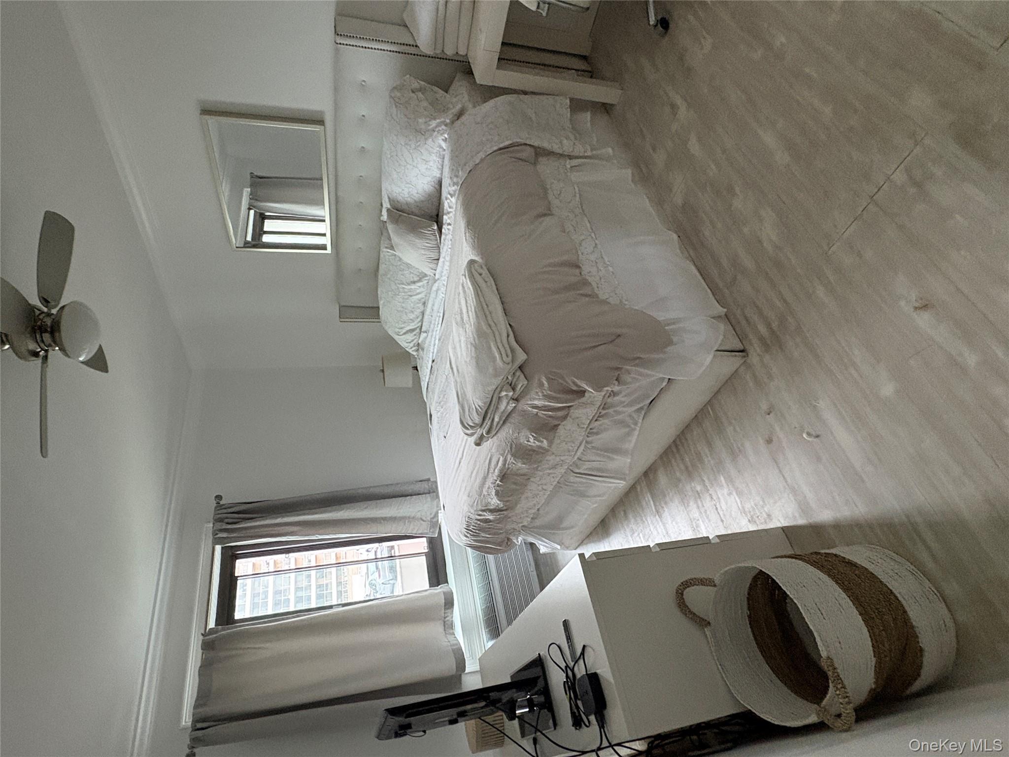 Long Beach, New York 11561, United States, 2 Bedrooms Bedrooms, ,2 BathroomsBathrooms,Residential,Active,247340