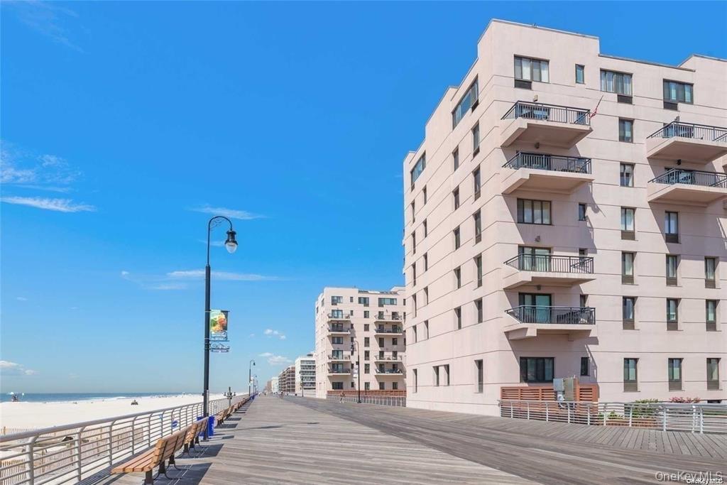 Long Beach, New York 11561, United States, 2 Bedrooms Bedrooms, ,2 BathroomsBathrooms,Residential,Active,247340