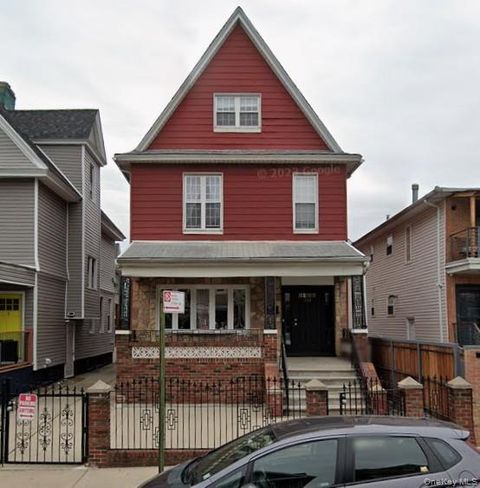 114 Warwick Street Brooklyn NY 11207