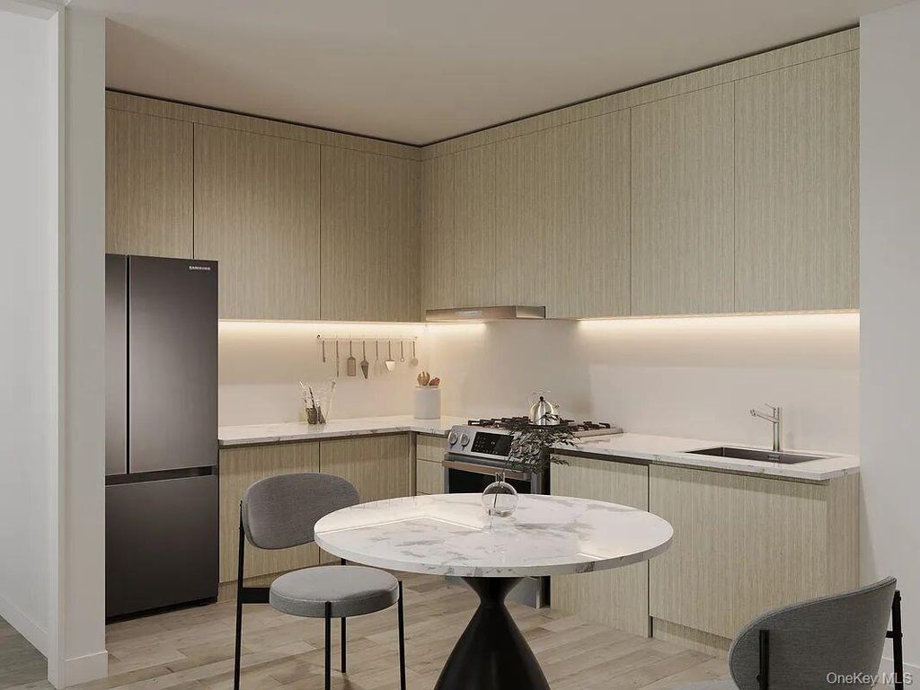 Photo of 46-30 21st Street #2A, Long Island City, NY 11101 (MLS # 988457)