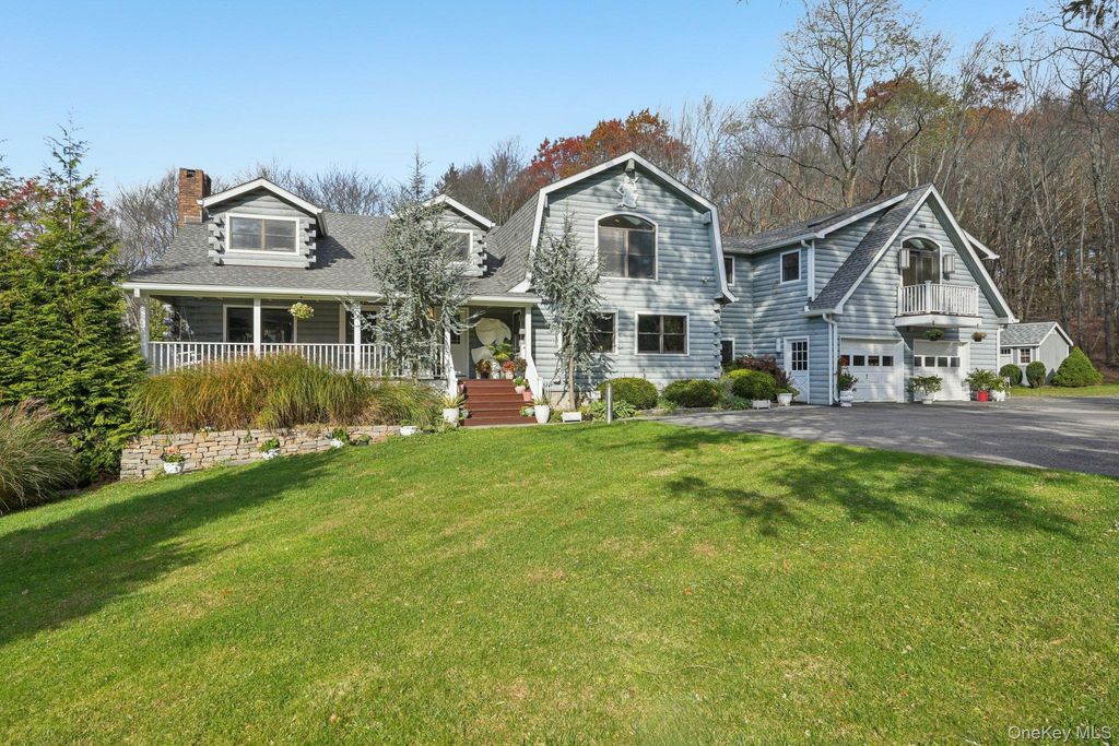 Photo of 41 and 43 Meeting House Road, Pawling, NY 12564 (MLS # 875119)