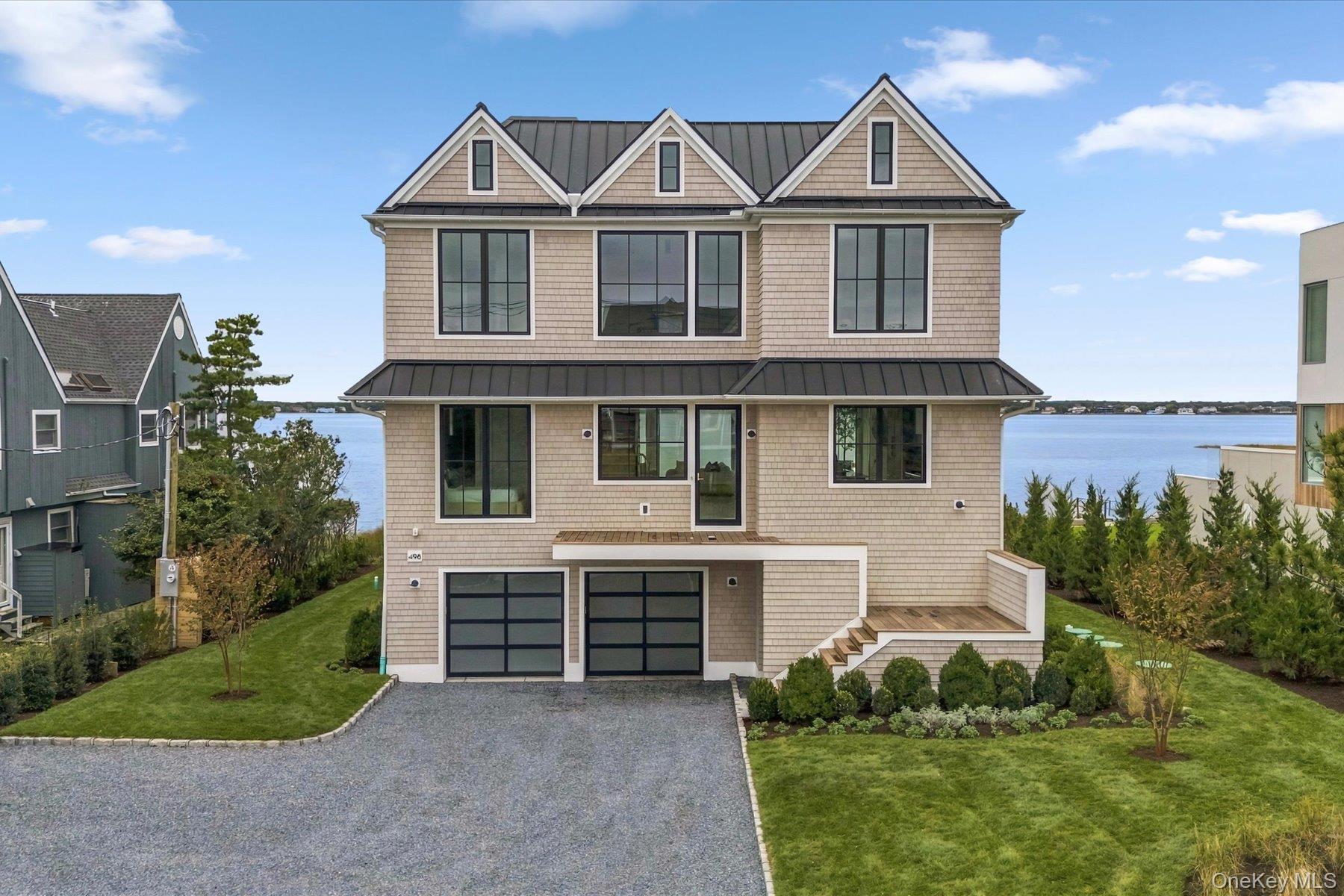 498 Dune Road