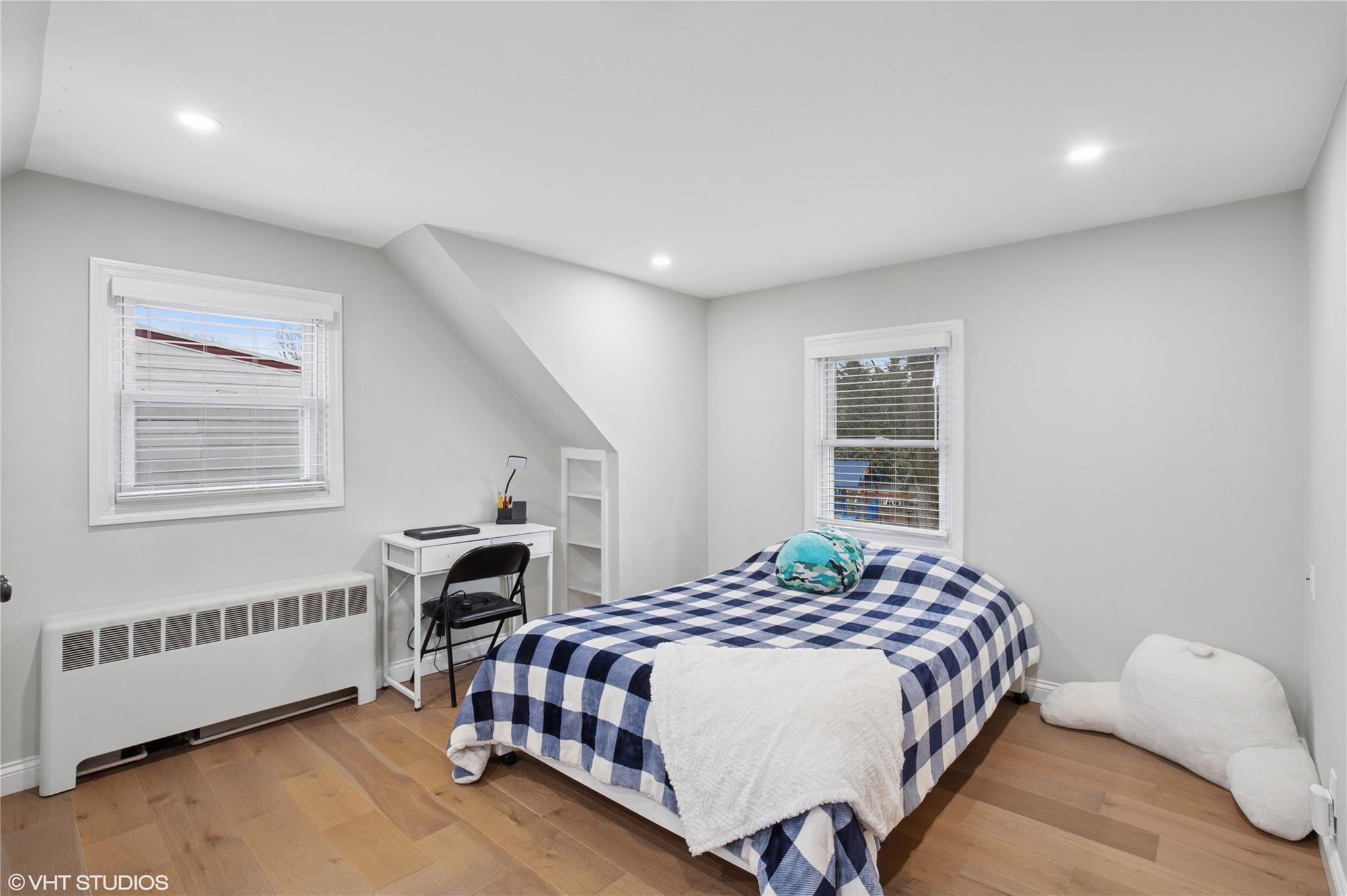 2607 Falcon Street, East Meadow, New York image 33