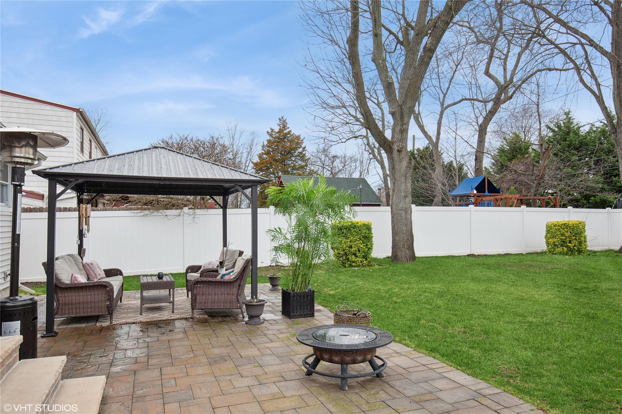 2607 Falcon Street, East Meadow, New York image 6