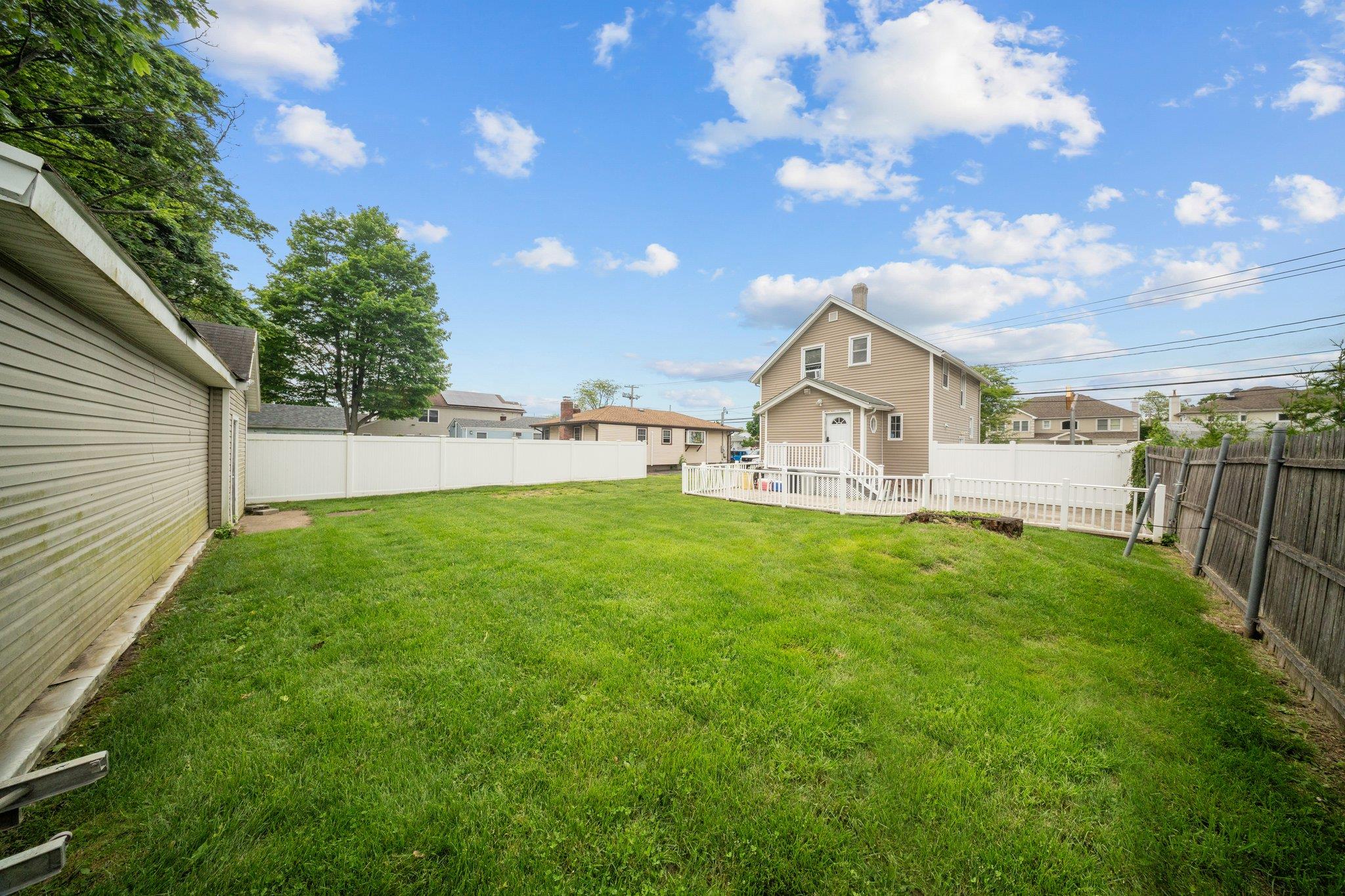 199 Central Avenue, Bethpage, New York image 30