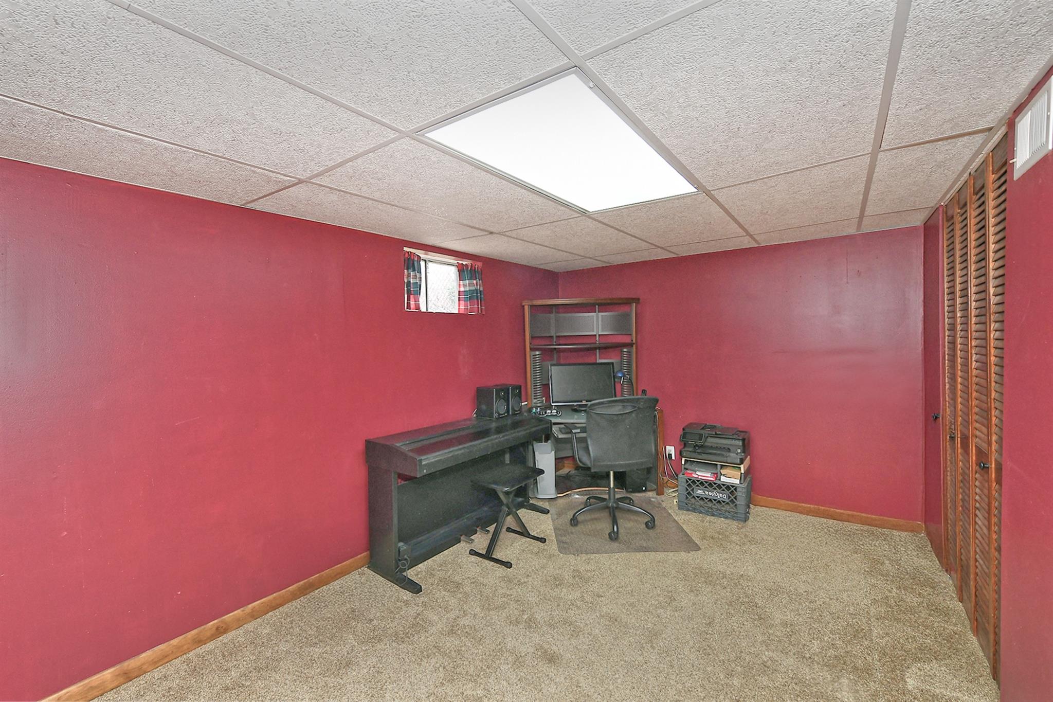 1 Mews Court, Holtsville, New York image 18