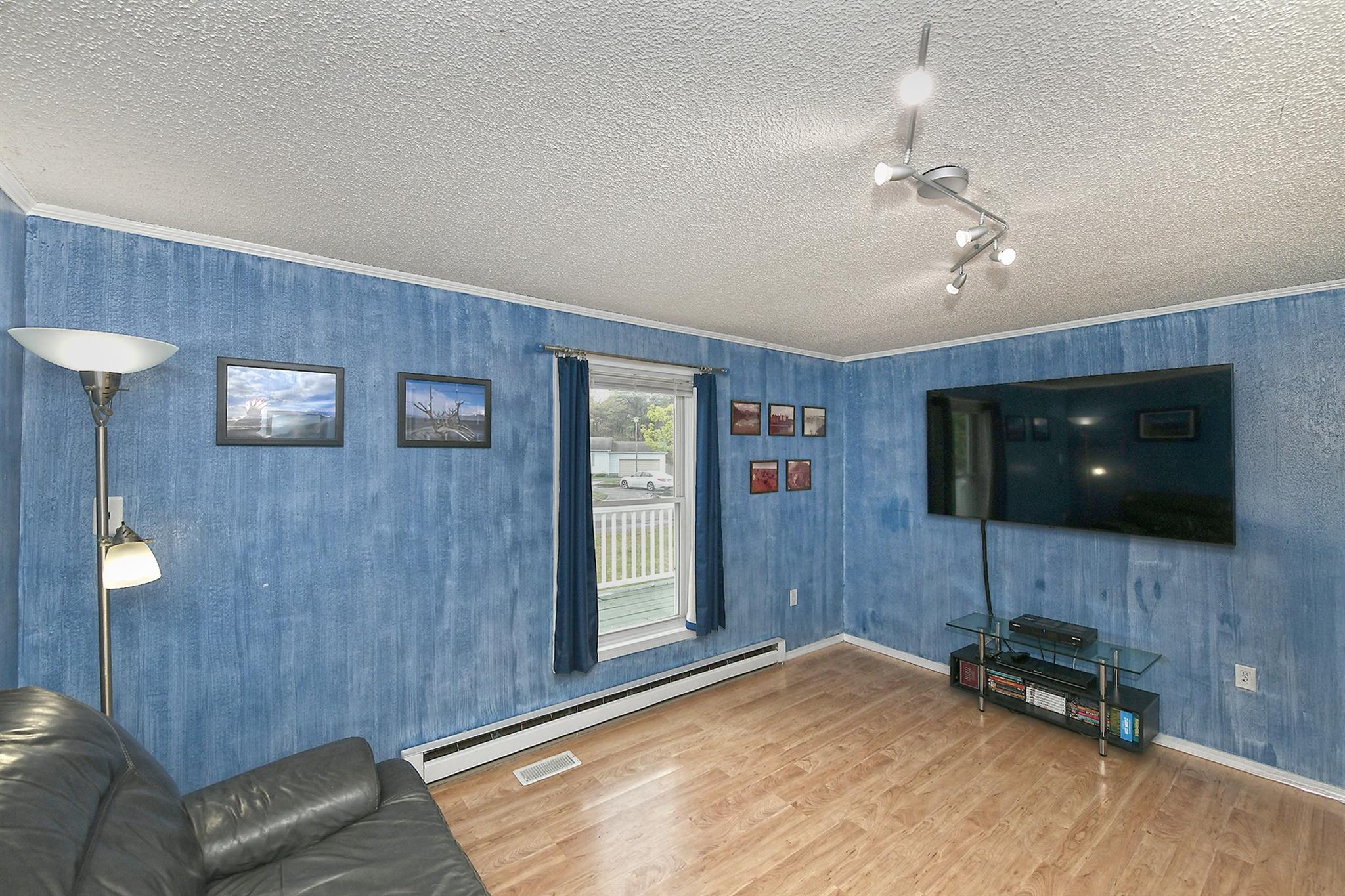 1 Mews Court, Holtsville, New York image 14