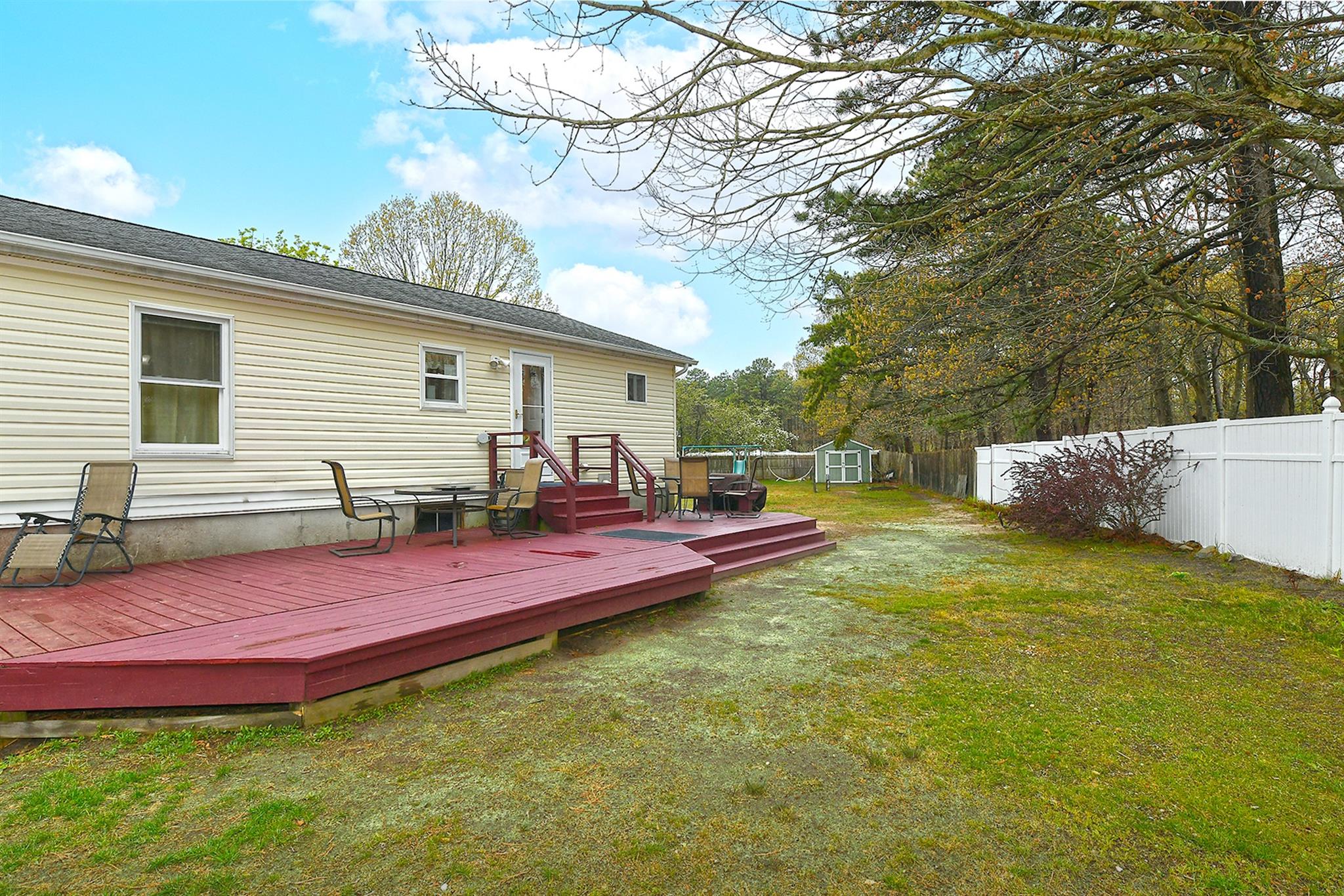 1 Mews Court, Holtsville, New York image 20
