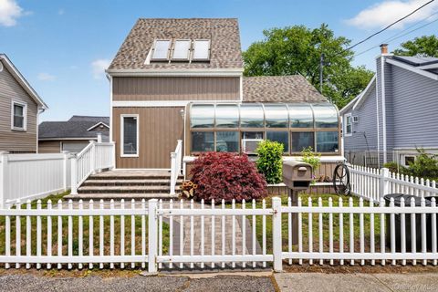 Homes For Sale - 228 W Clearwater Road<br/> Lindenhurst, NY 11757