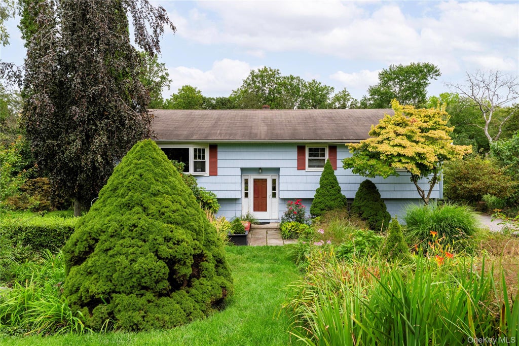 Photo of 52 Friendly Road, Brewster, NY 10509 (MLS # 1046328)