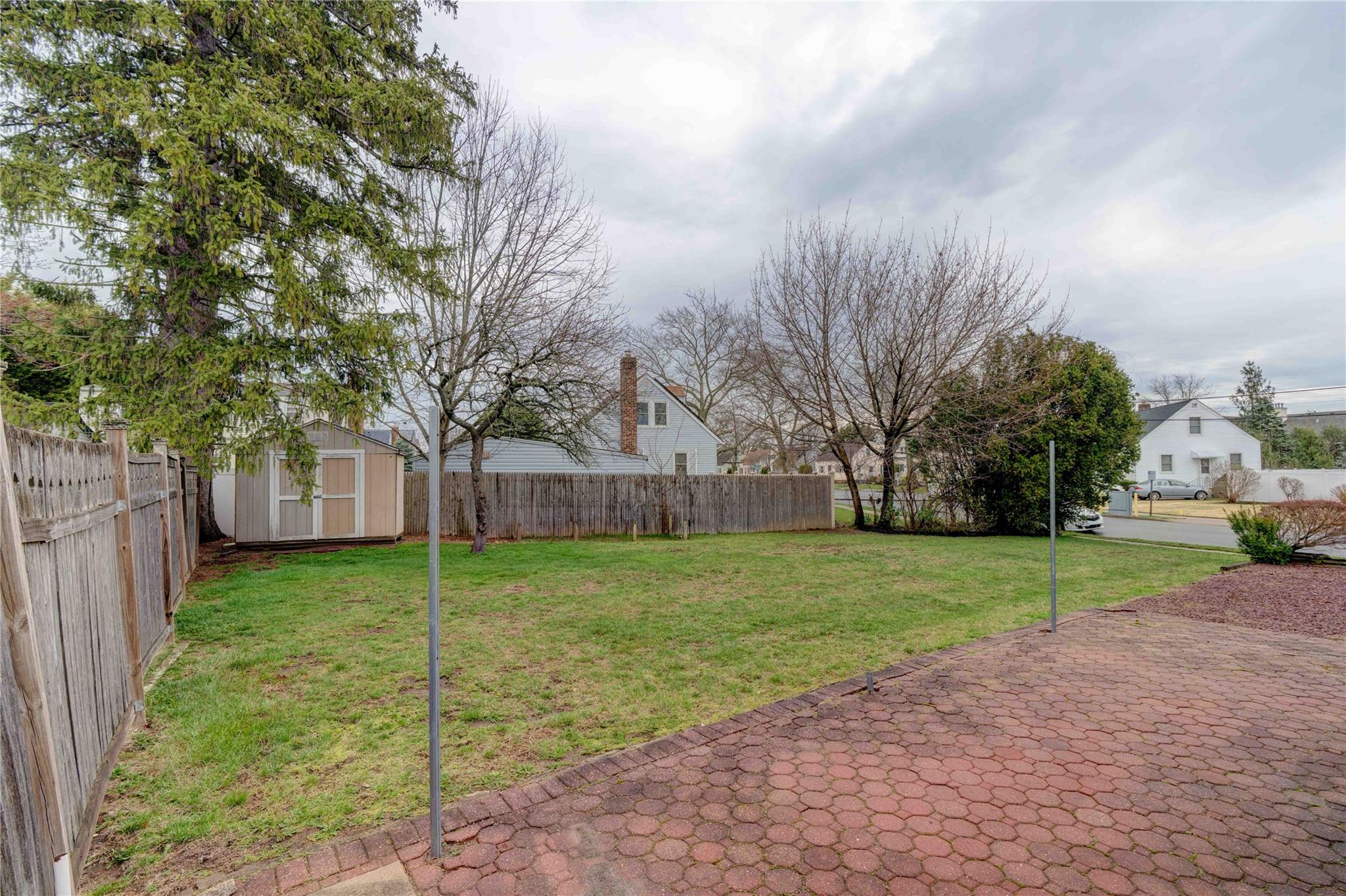 1 Sullivan Road, Farmingdale, New York image 30