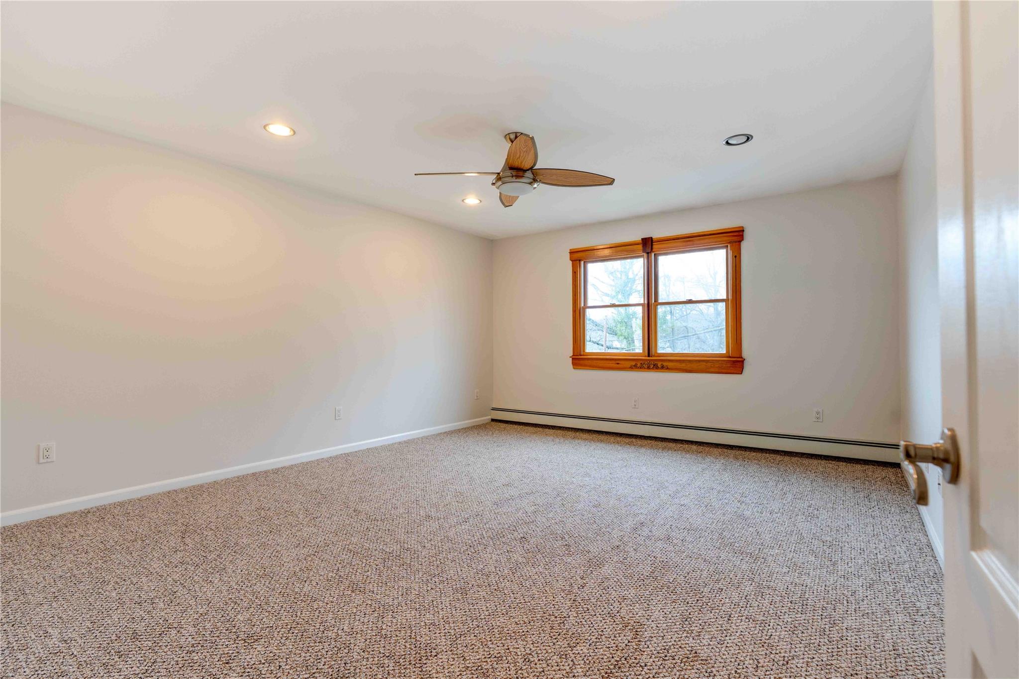 1 Sullivan Road, Farmingdale, New York image 27