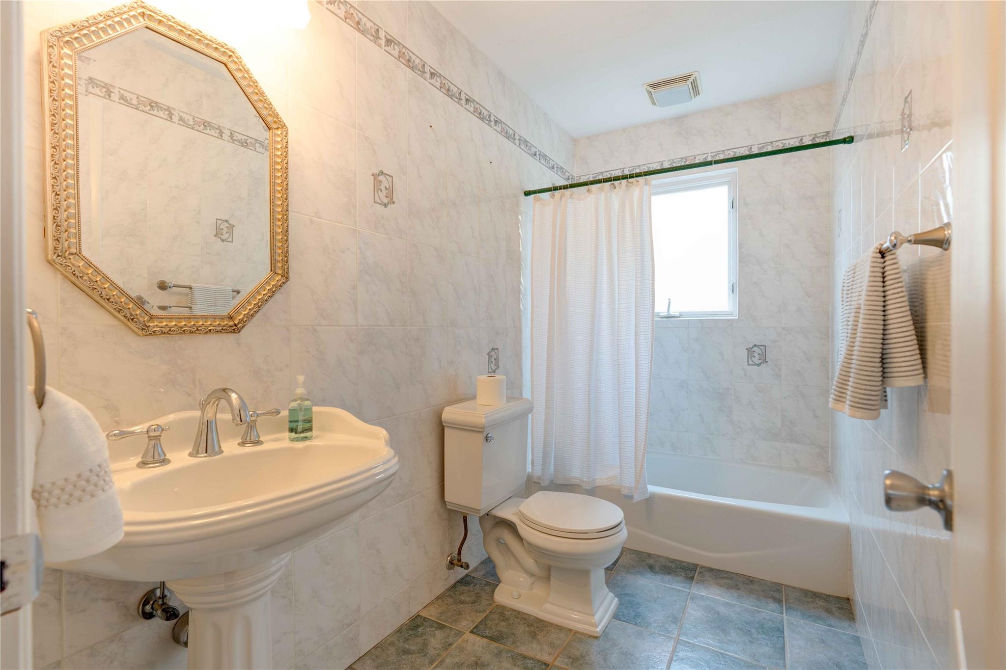 1 Sullivan Road, Farmingdale, New York image 11