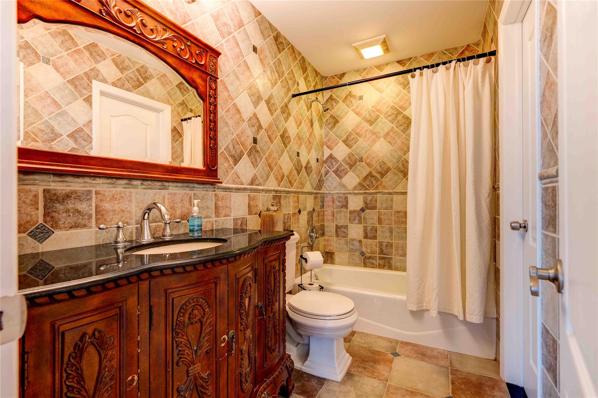 1 Sullivan Road, Farmingdale, New York image 24