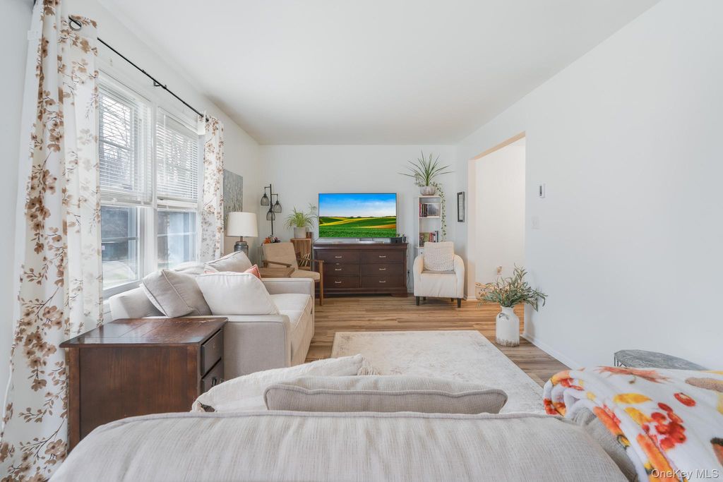 Photo of 2833 Route 9D #17, Wappingers Falls, NY 12590 (MLS # 980206)