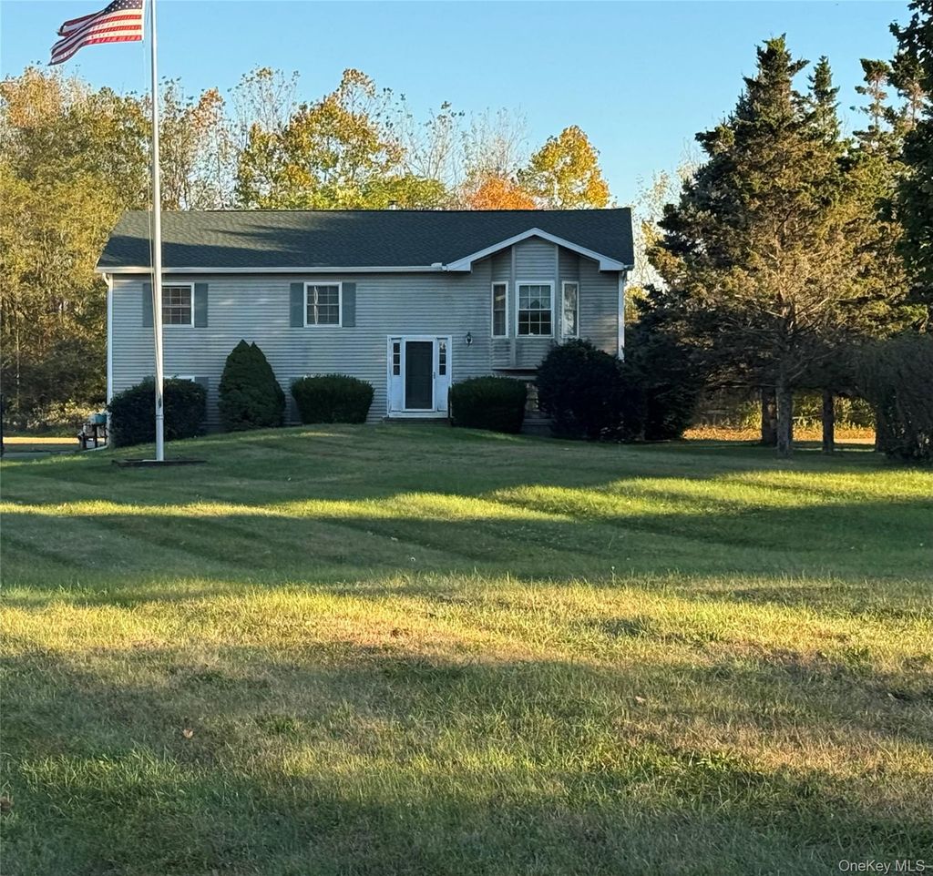 Photo of 211 Robinson Lane, Wappingers Falls, NY 12590 (MLS # 922970)