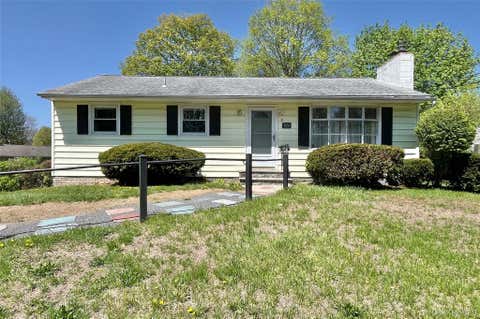 Homes For Sale - 2 Long Meadow Drive<br/> Staatsburg, NY 12580