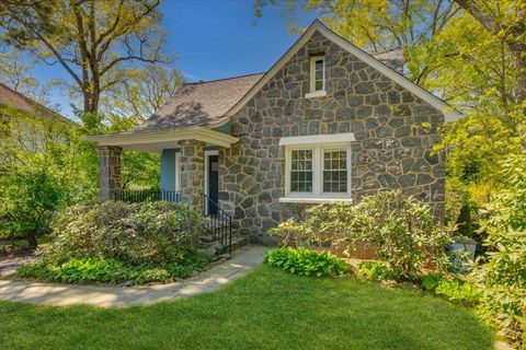 17 Barnum Road Larchmont NY 10538