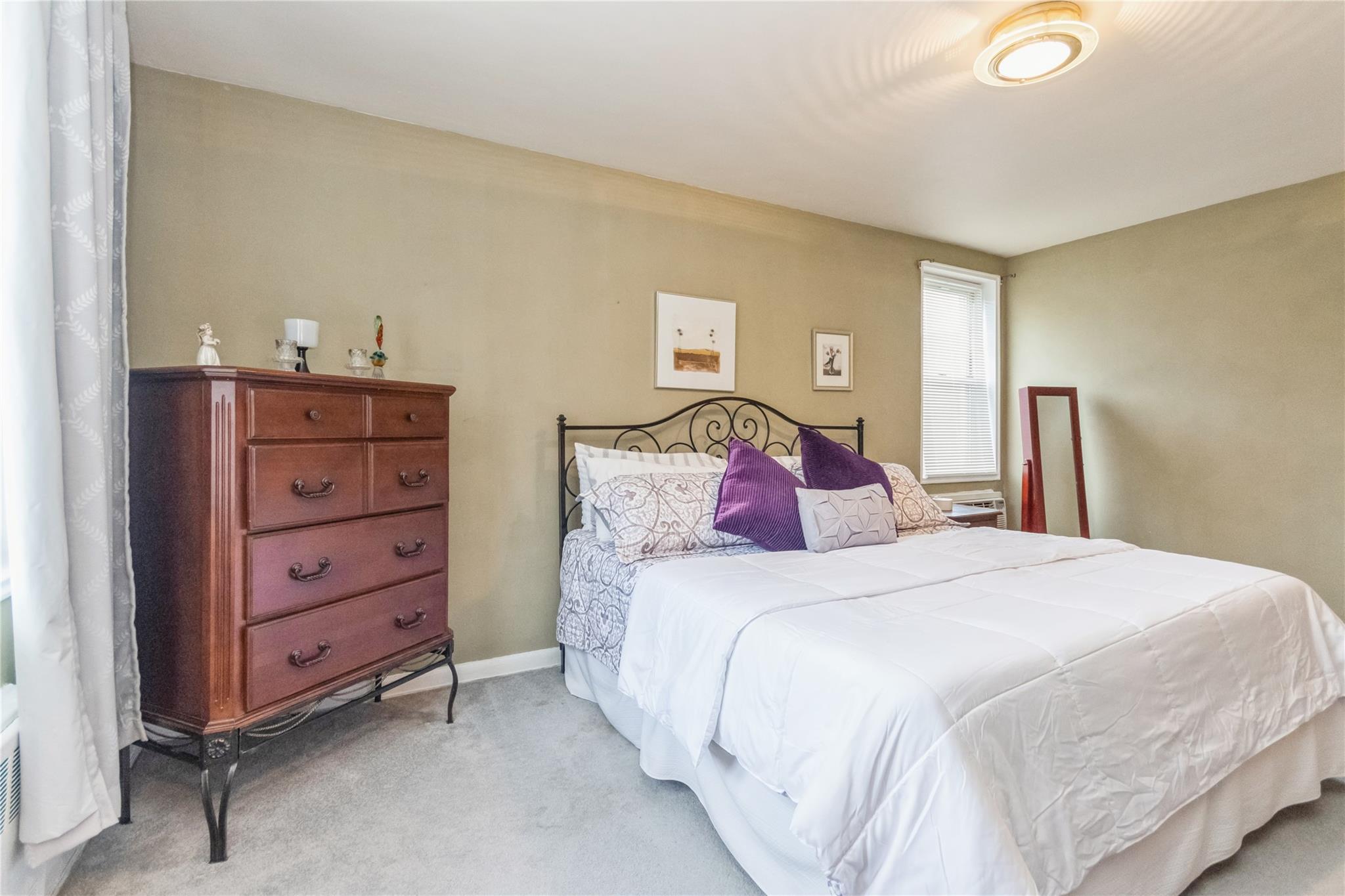 4 Sadore Lane #5L, Yonkers, New York image 18