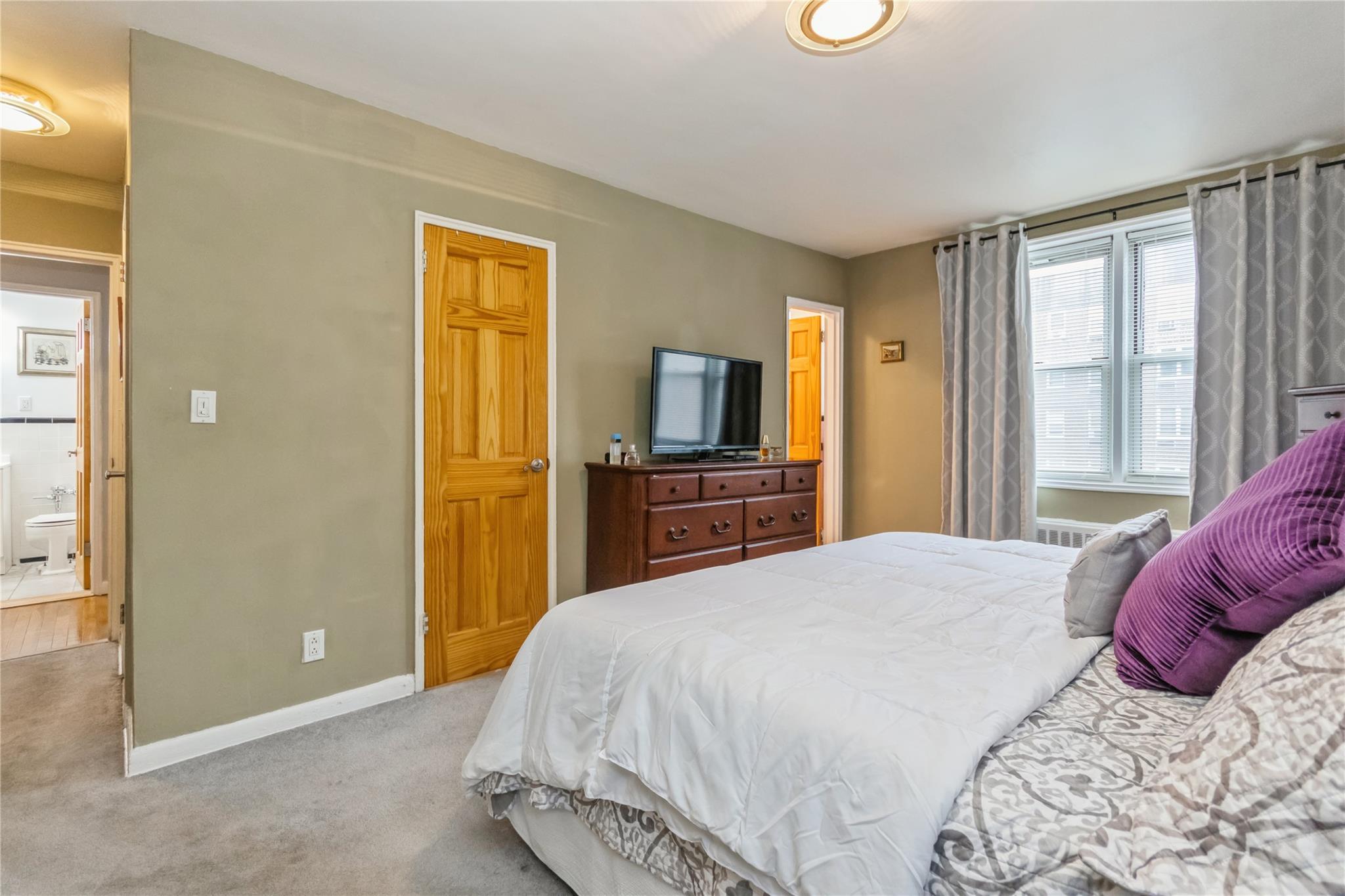 4 Sadore Lane #5L, Yonkers, New York image 20