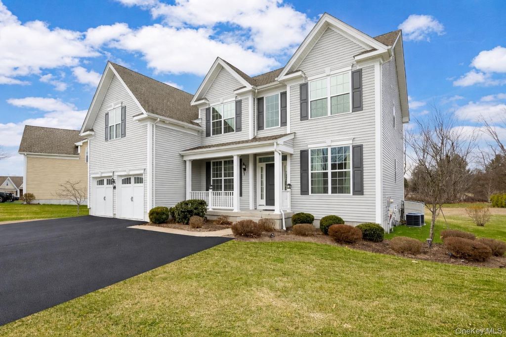 Photo of 27 E Van Buren Way, Hopewell Junction, NY 12533 (MLS # 975233)