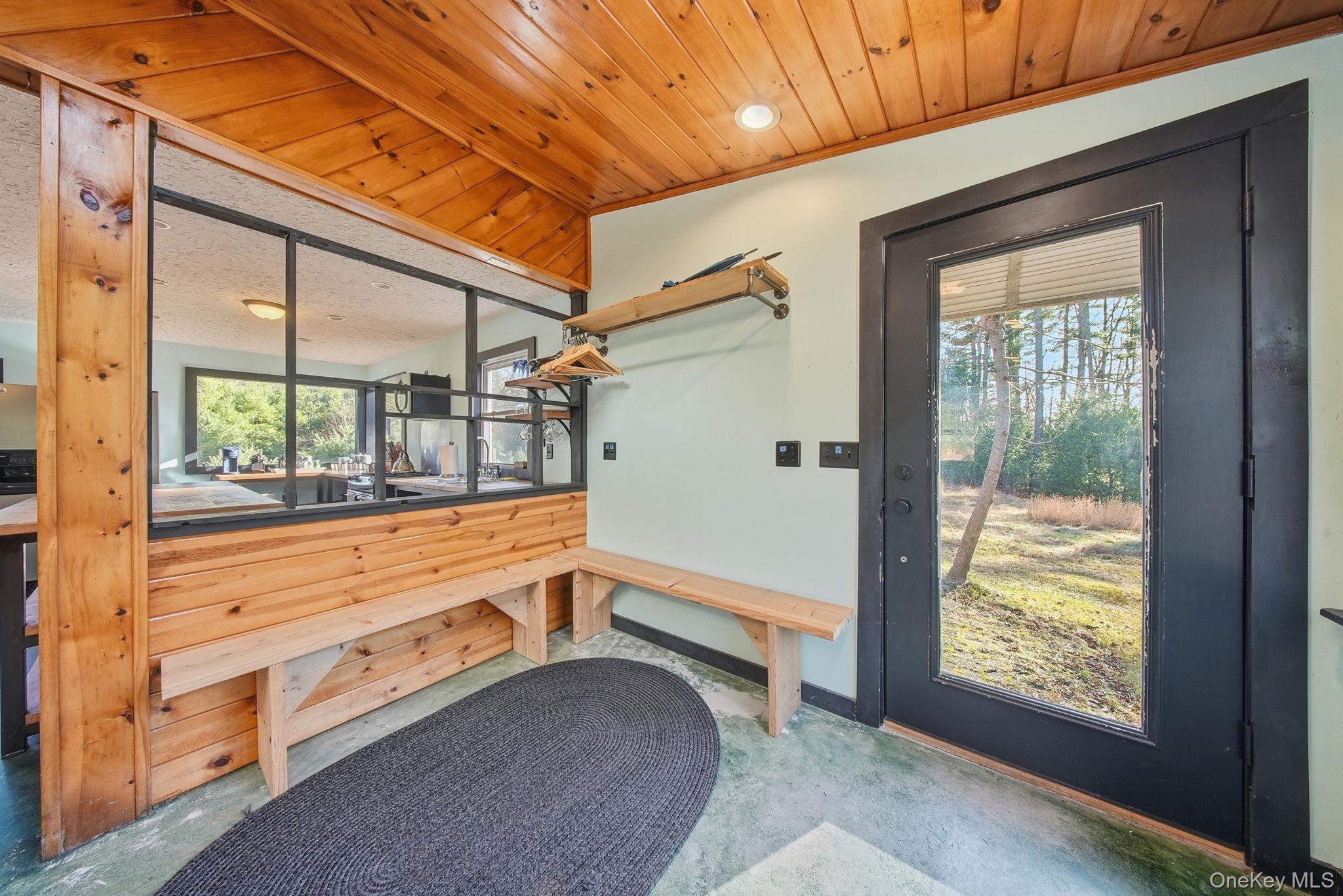 136 Yulan Barryville Road