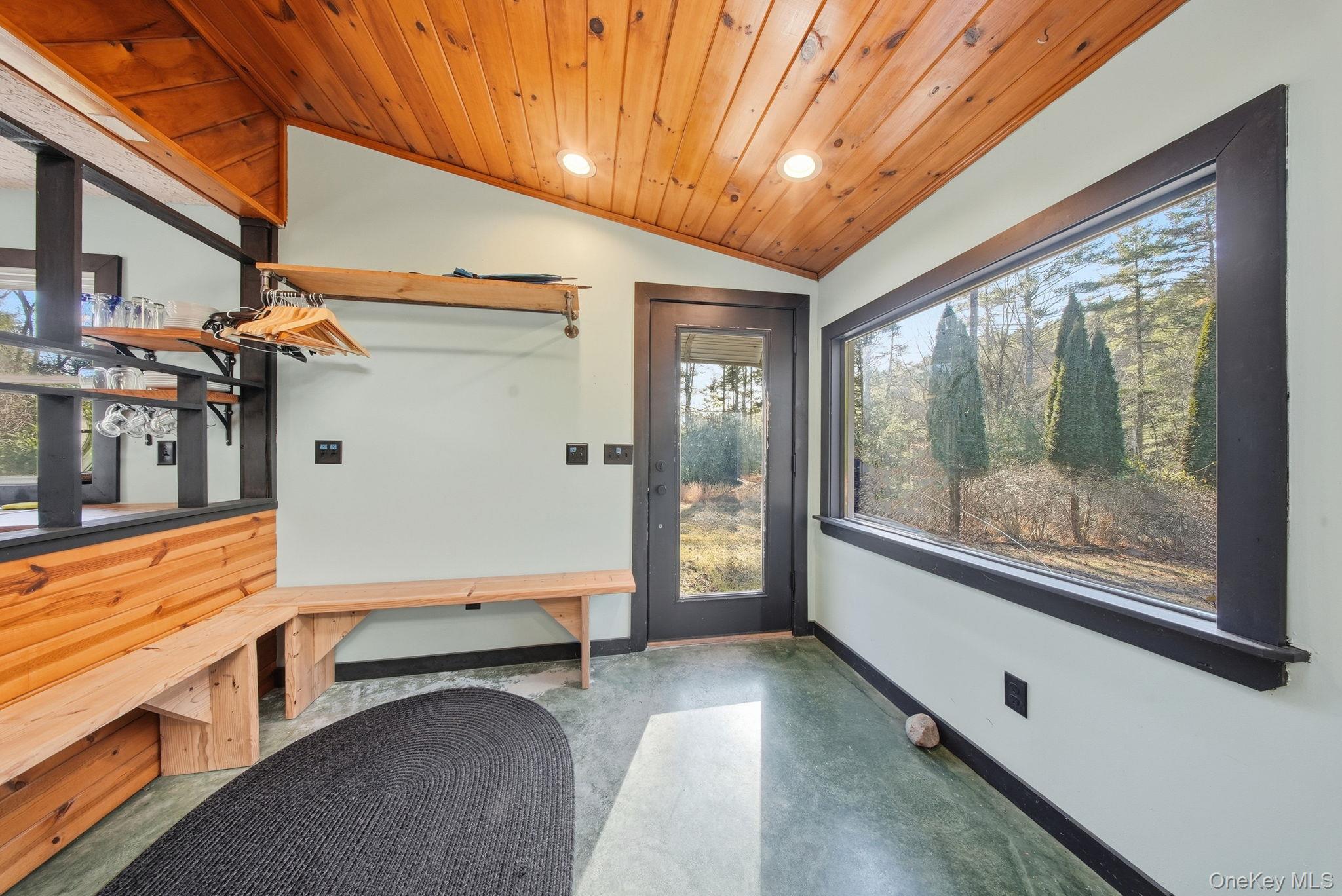 136 Yulan Barryville Road