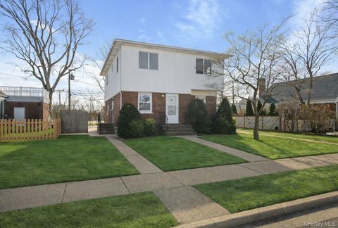 169 Wilton Street, New Hyde Park, NY 11040 - MLS#: 955899