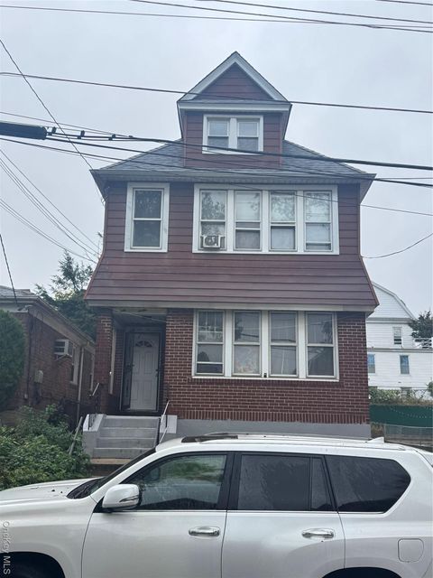 Photo of 45-19 158th Street, Flushing, NY 11358 (MLS # 924034)