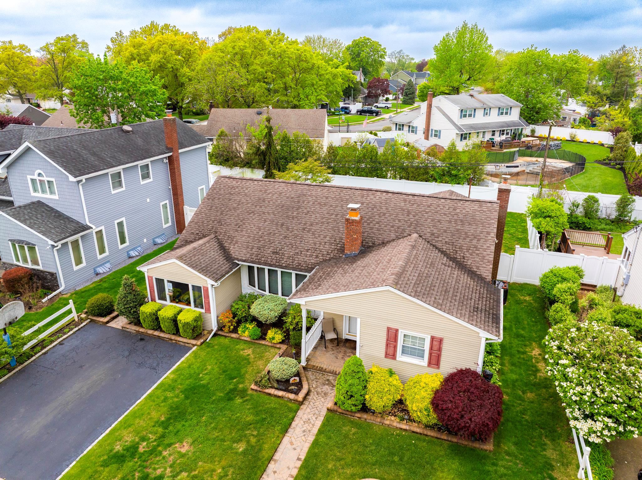 1214 Campbell Road, Wantagh, New York image 29