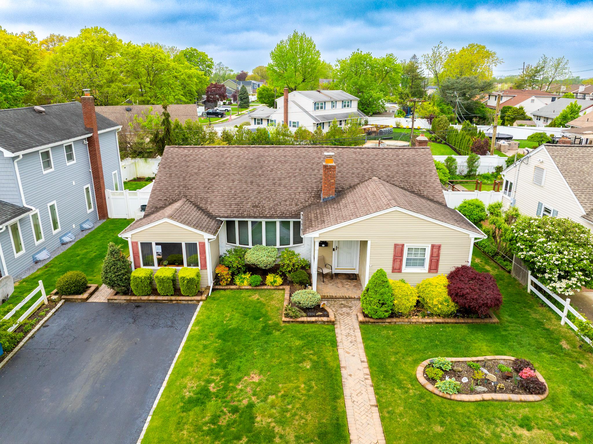 1214 Campbell Road, Wantagh, New York image 28