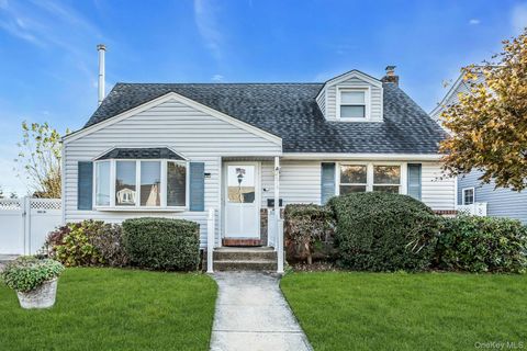 2676 Alder Avenue East Meadow NY 11554