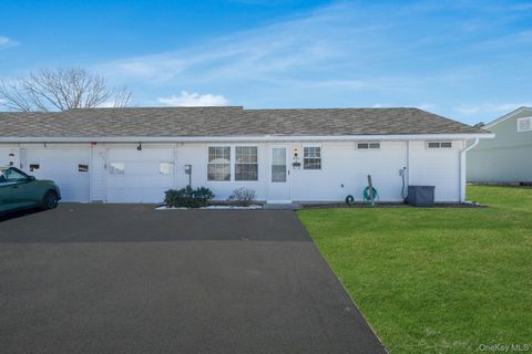 Photo of 430 Falmouth Court #A, Ridge, NY 11961 (MLS # 960353)