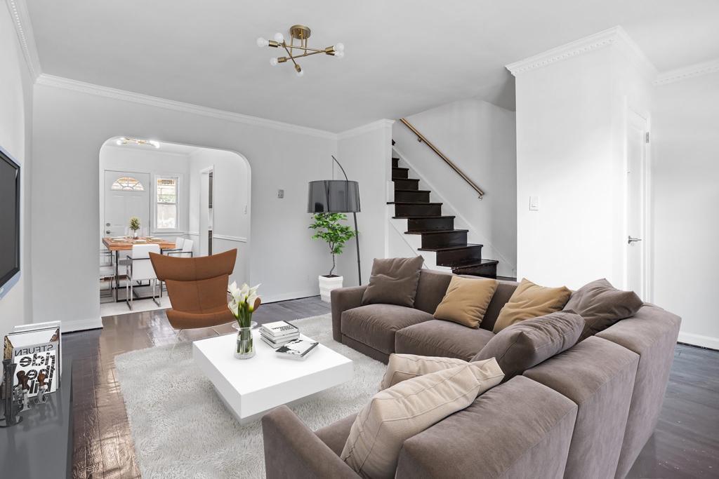 Property for Sale at Station Road, Flushing, Queens, NY - Bedrooms: 3 
Bathrooms: 2 
Rooms: 6  - $848,888