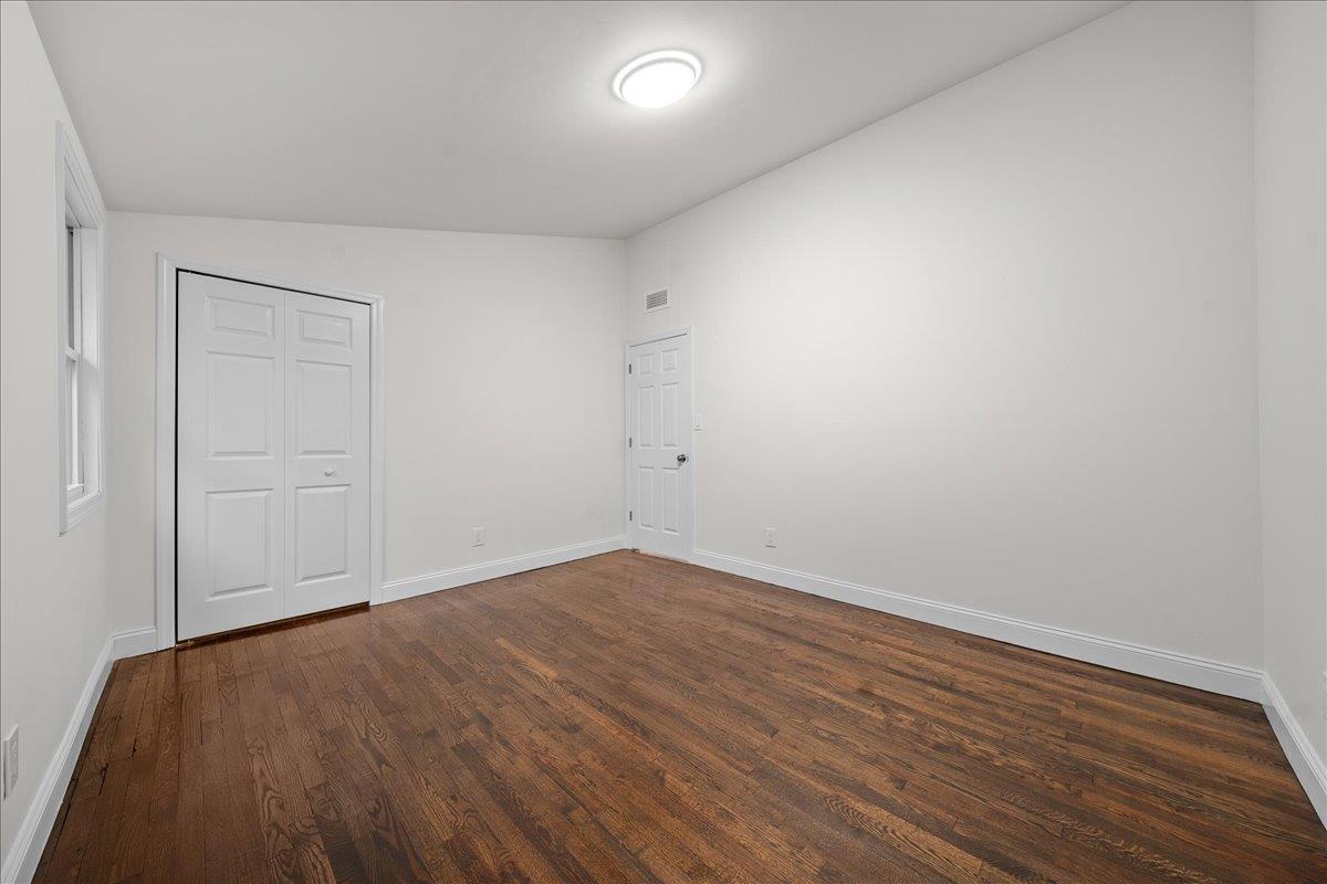 1 Cougar Court, Holtsville, New York image 14