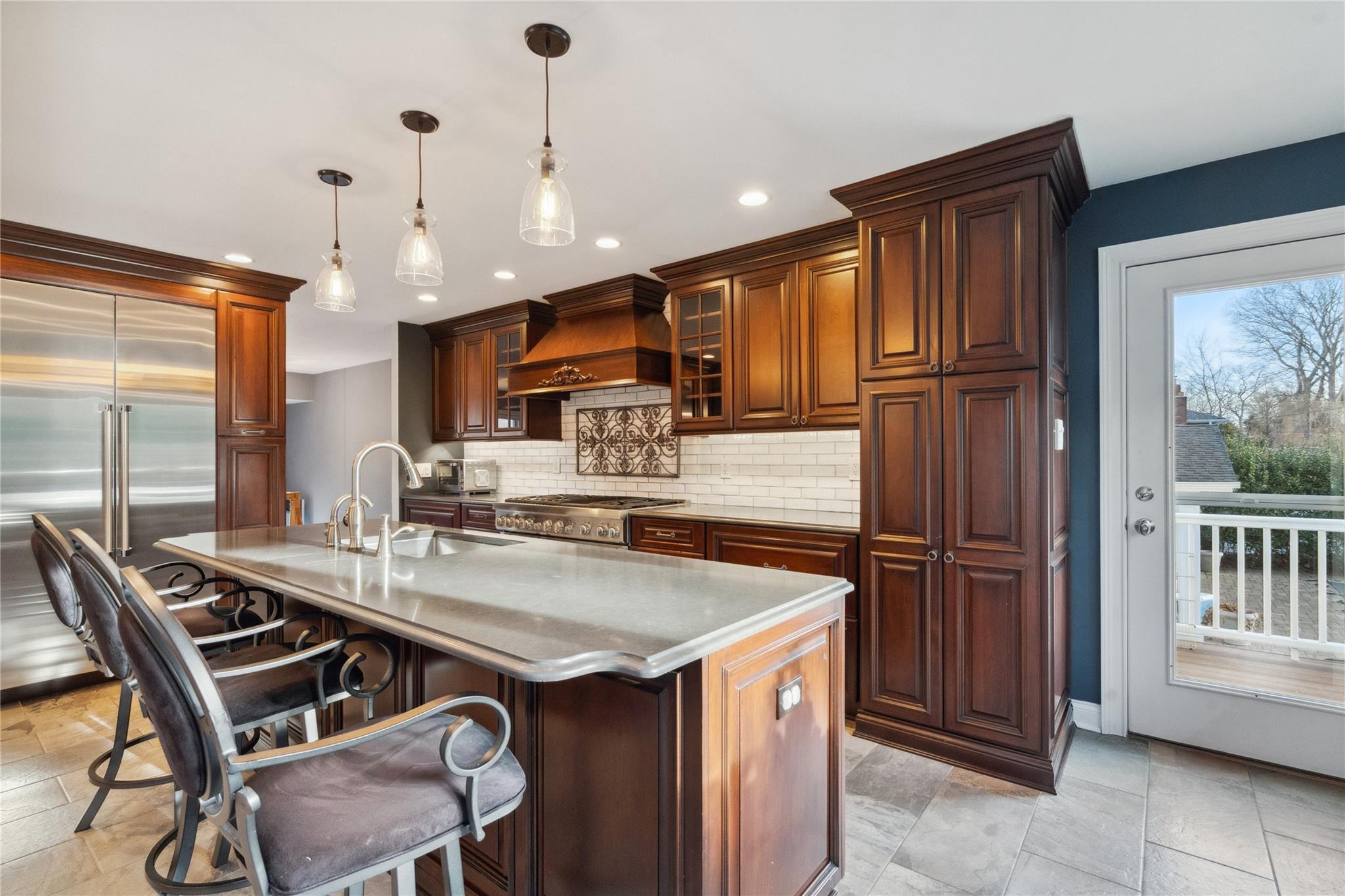 49 Cross Bow Lane, Commack, New York image 18