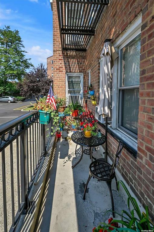 162-01 Powells Cove #1M, Whitestone, New York image 7