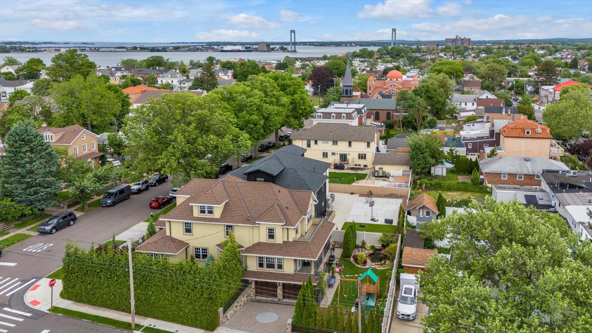 149-02 11 Avenue, Whitestone, New York image 46