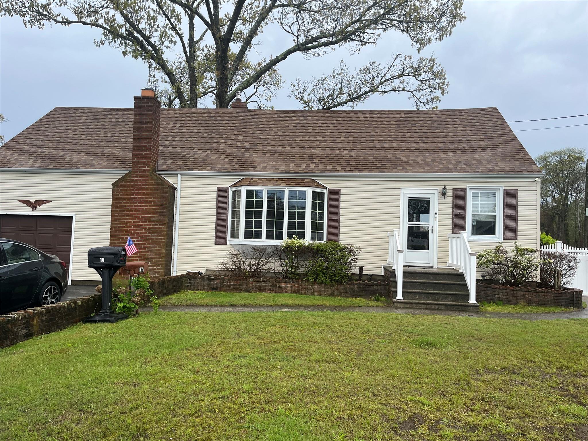 16 Edwards Lane, Blue Point, New York image 1