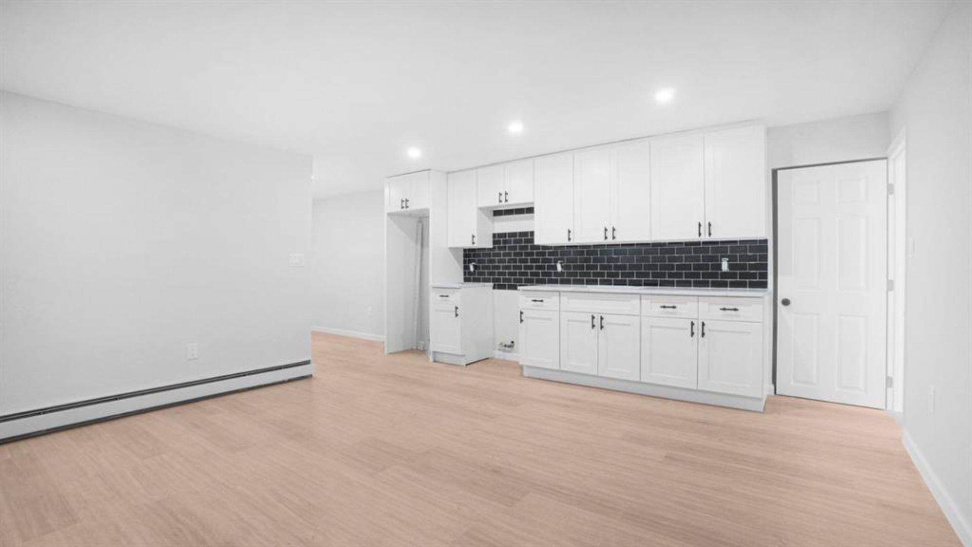 3412 Kingsland Avenue, Bronx, New York image 12